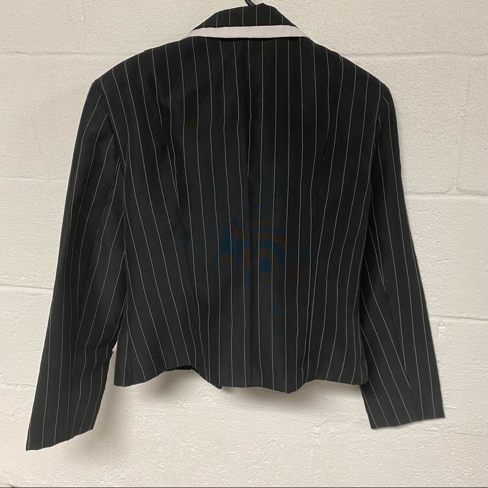 RUE Twenty One Business Skirt Suit - Picture 2 of 10
